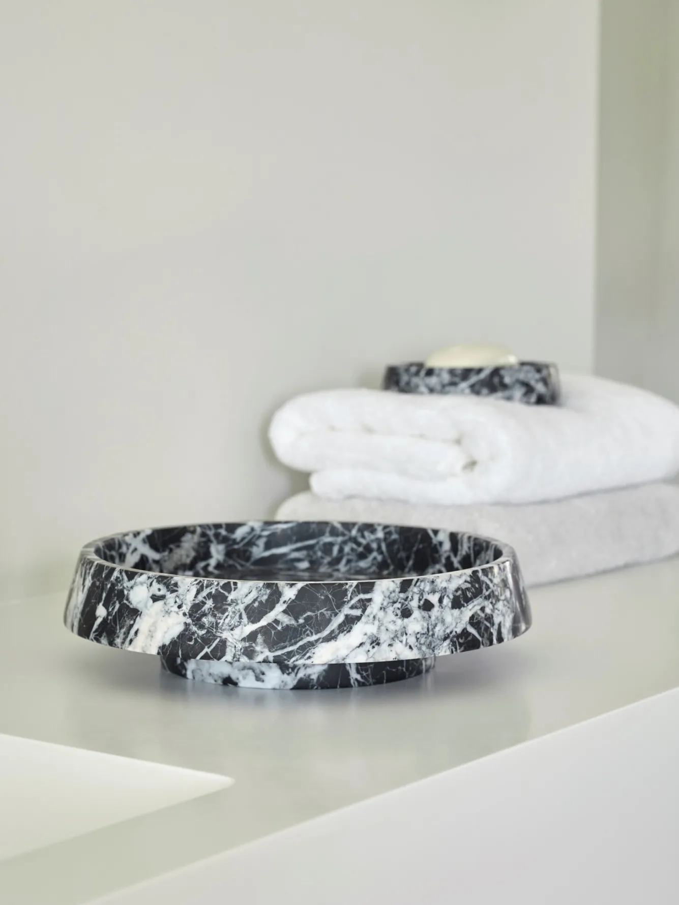 Aquanova Aquanova ORION tray / bowl Black