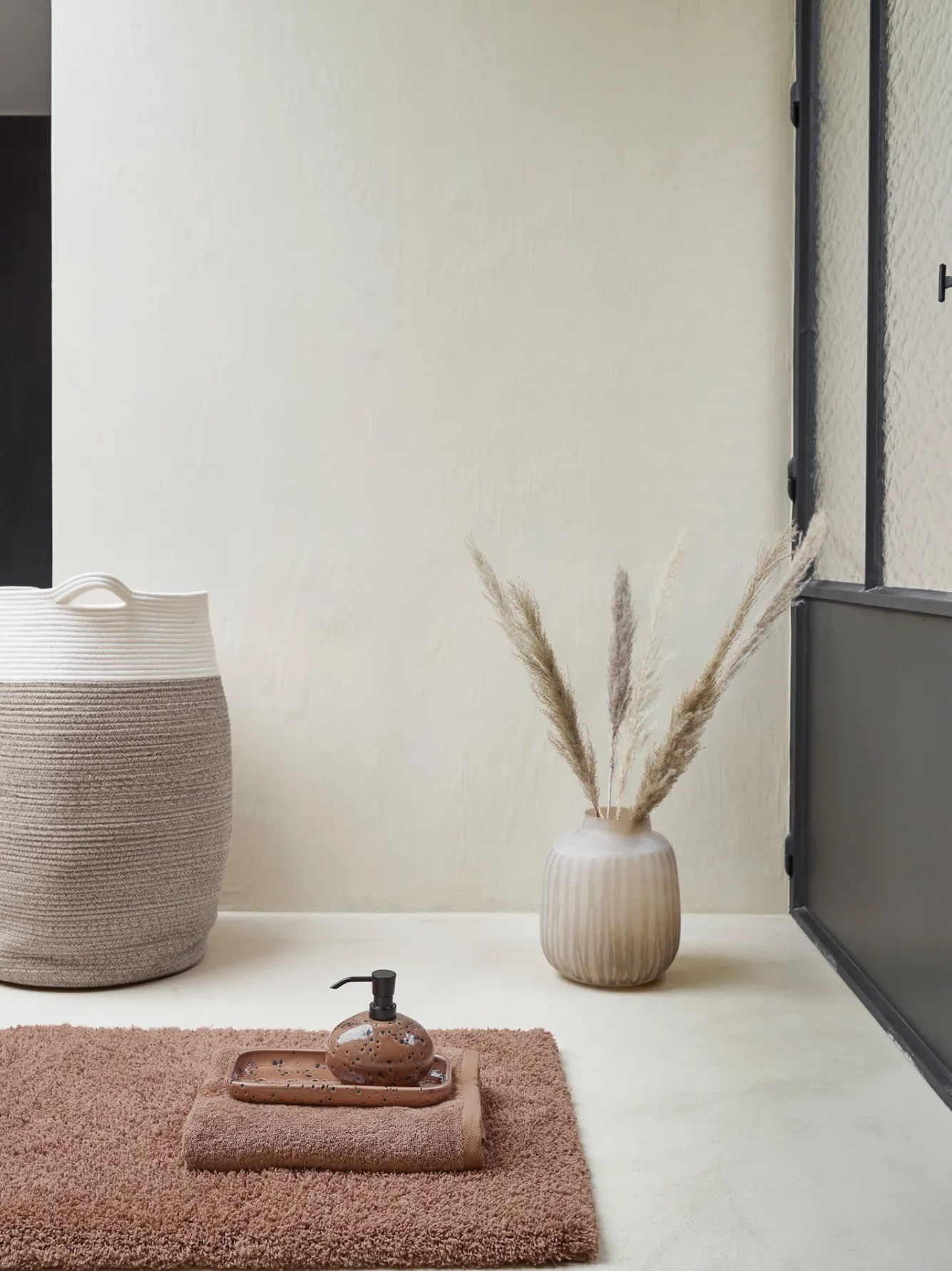 Aquanova Bath mat MUSA color Camel-155 (brown)