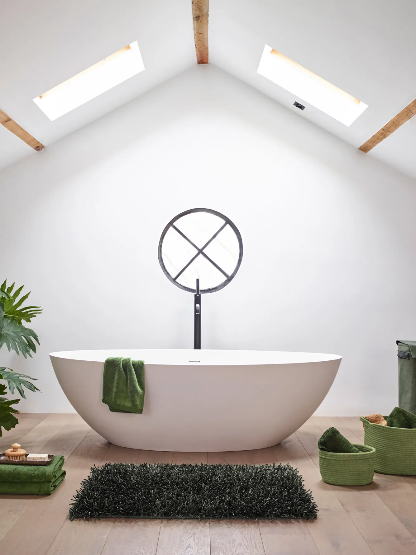 Aquanova Bath mat LONDON color Moss-125