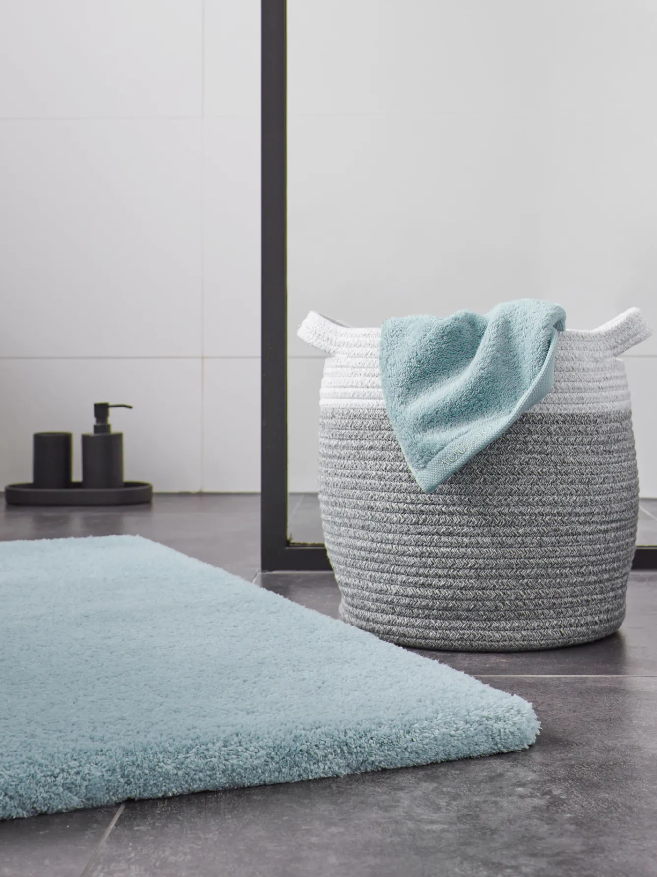 Aquanova Bath mat MAURO color Aquatic (MAUBM-369)