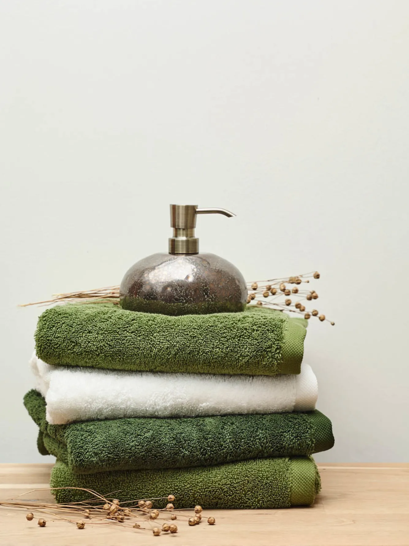 Aquanova Bath textiles LONDON color Cedar-702