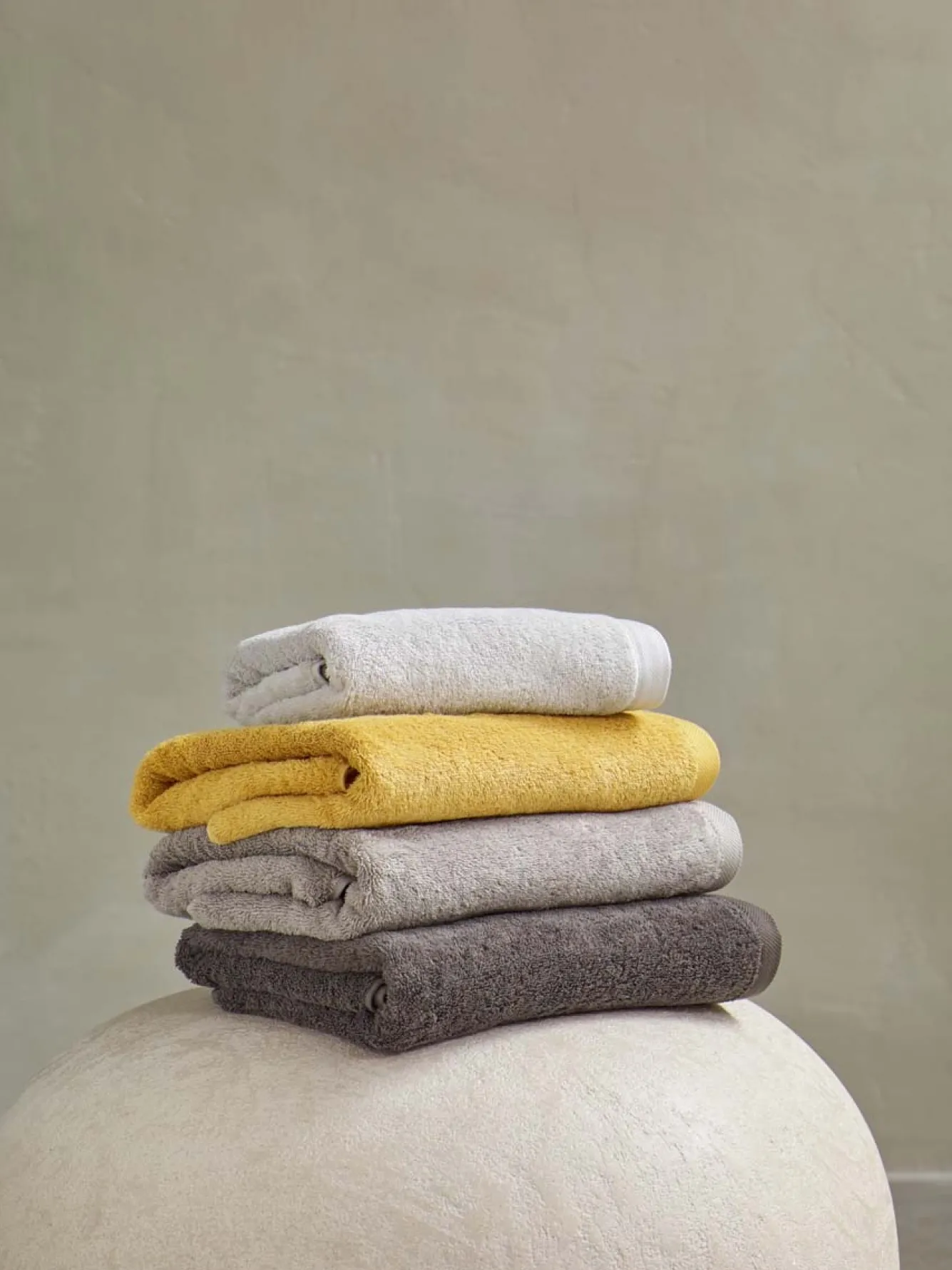 Aquanova Bath towel 70x130 cm LONDON color Mimosa-122 (set/3)