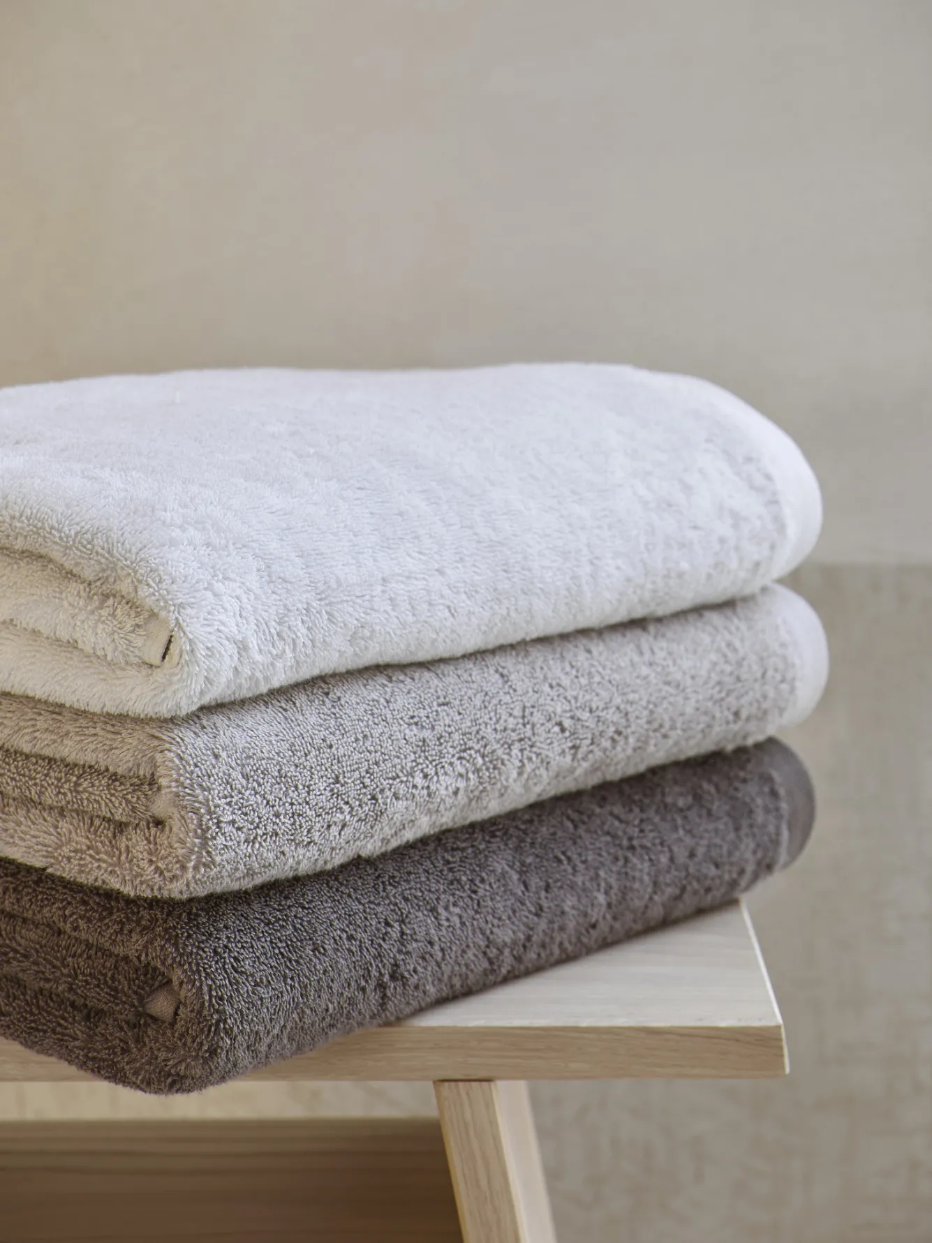 Aquanova Bath towel 70x130 cm LONDON color Ash-109 (set/3)