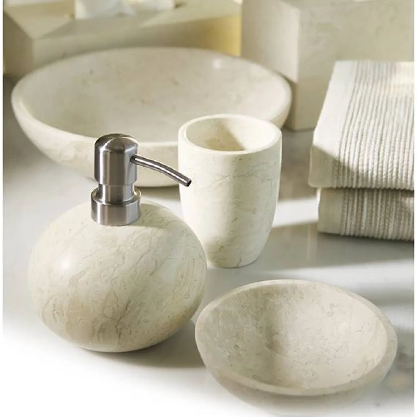 Aquanova Cup Luxor color Cream-14 (beige)