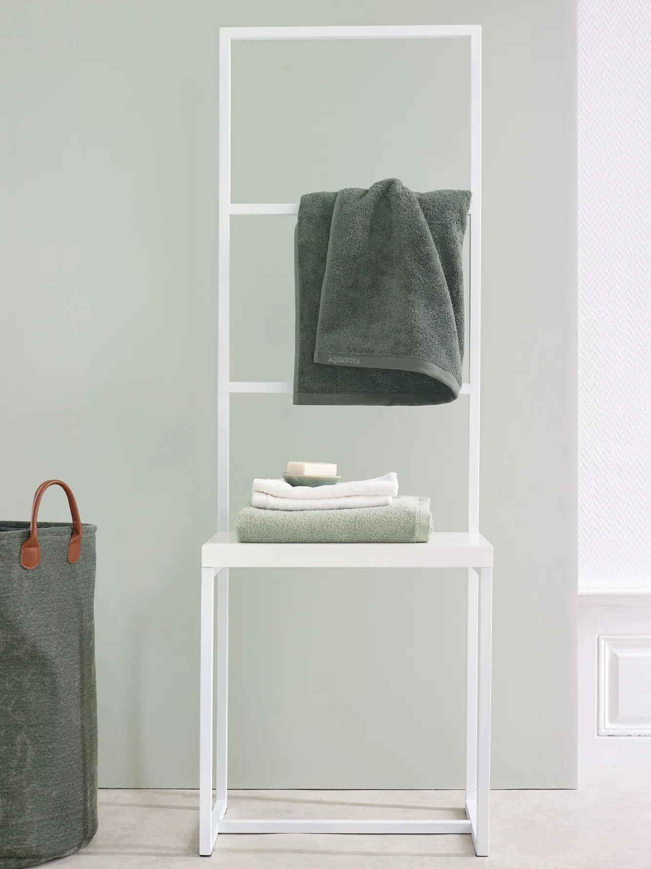 Aquanova Laundry basket YORK color Forest-269 (green)