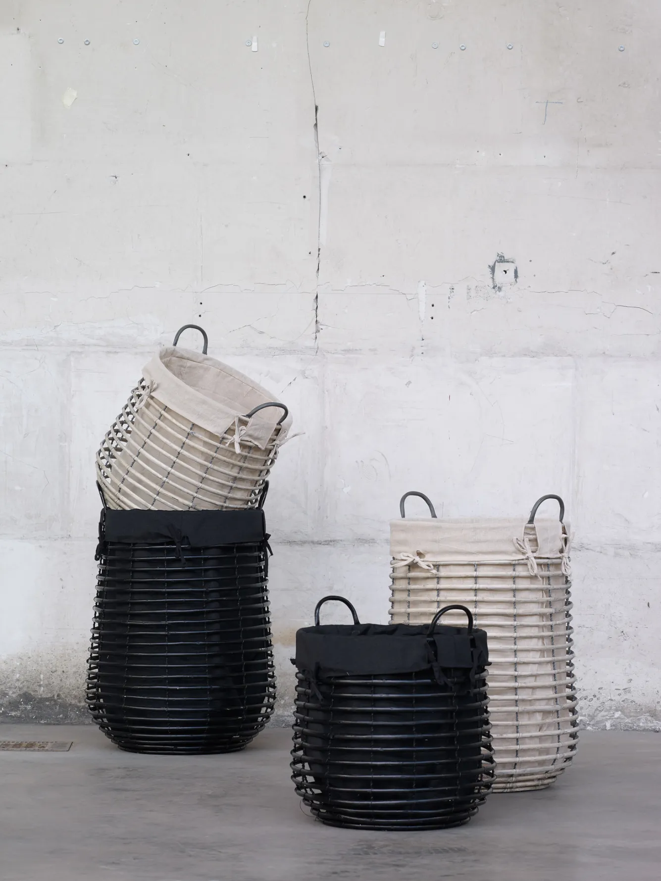 Aquanova Laundry basket GISLA Greige-93 (Medium) GISLAM-93