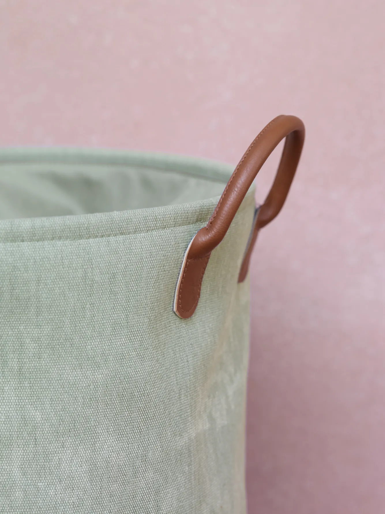 Aquanova Laundry basket YORK color Sage Green-582 (green)