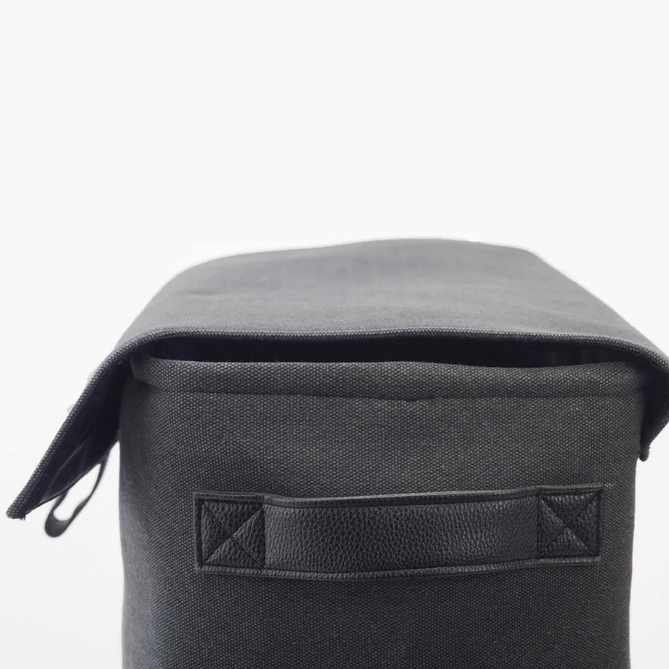 Aquanova Laundry basket ARIAN color Dark Gray (ARILAL-98)