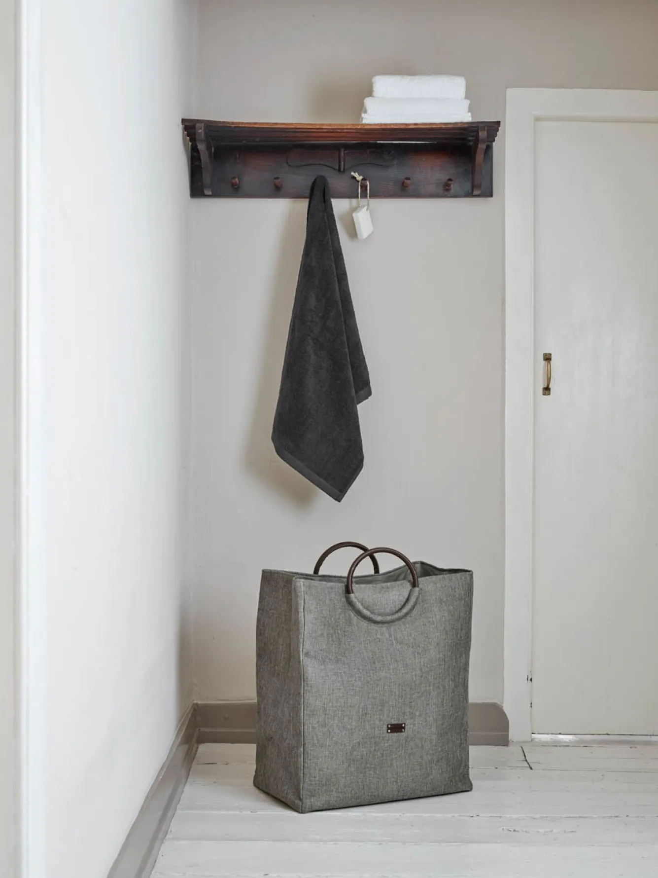 Aquanova Laundry basket JADA color Silver Gray-95 (gray)