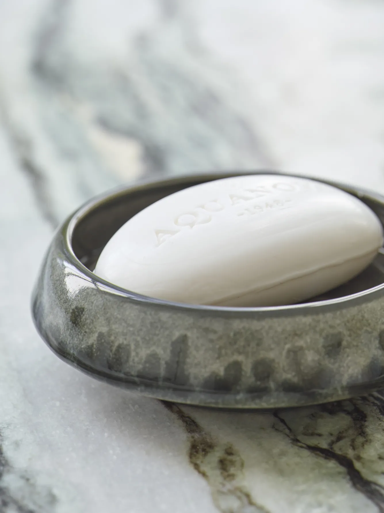 Aquanova Soap dish FIGO color Taiga-302