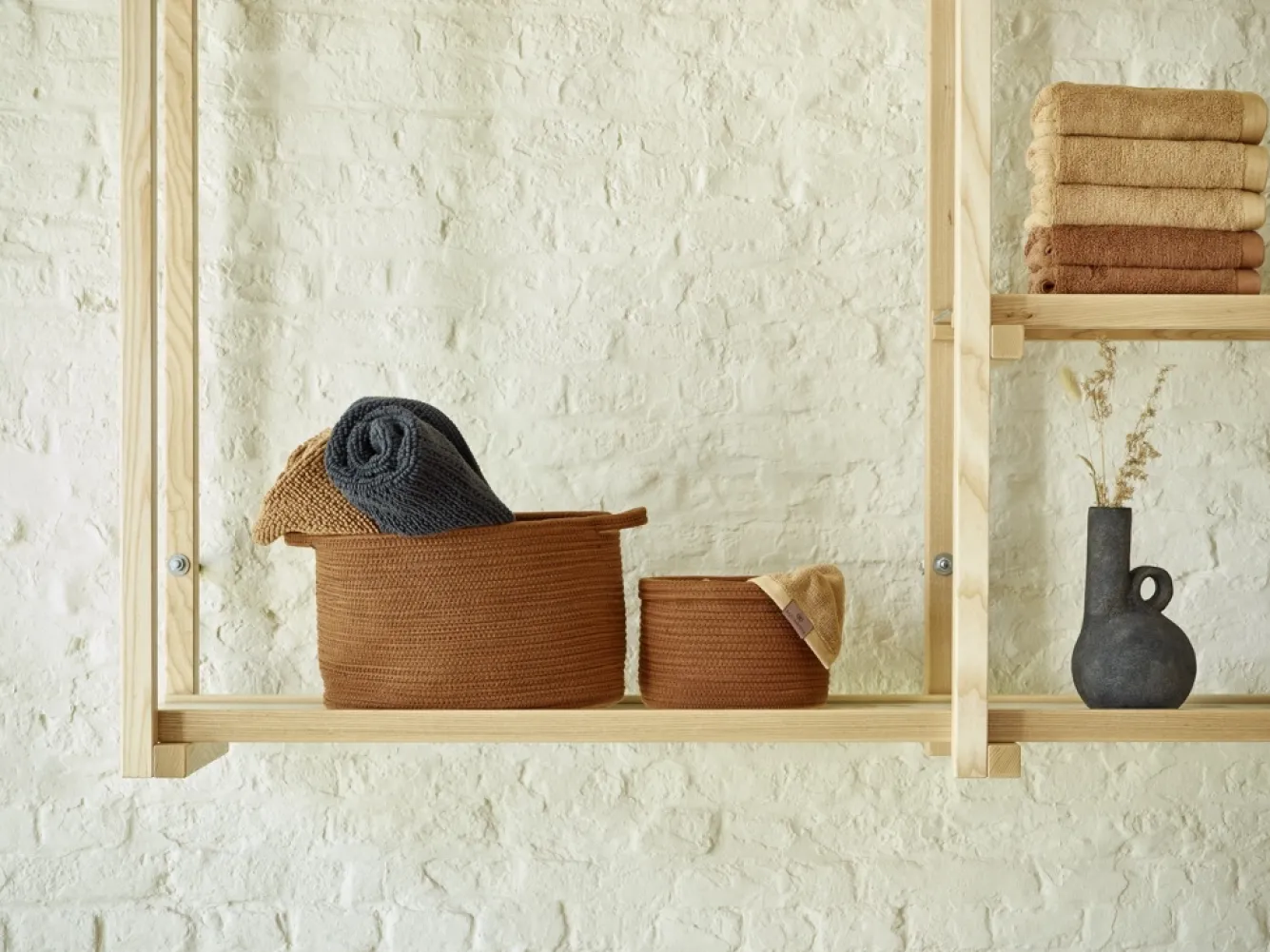 Aquanova Storage basket RENA color Cinnamon-804 (Medium)