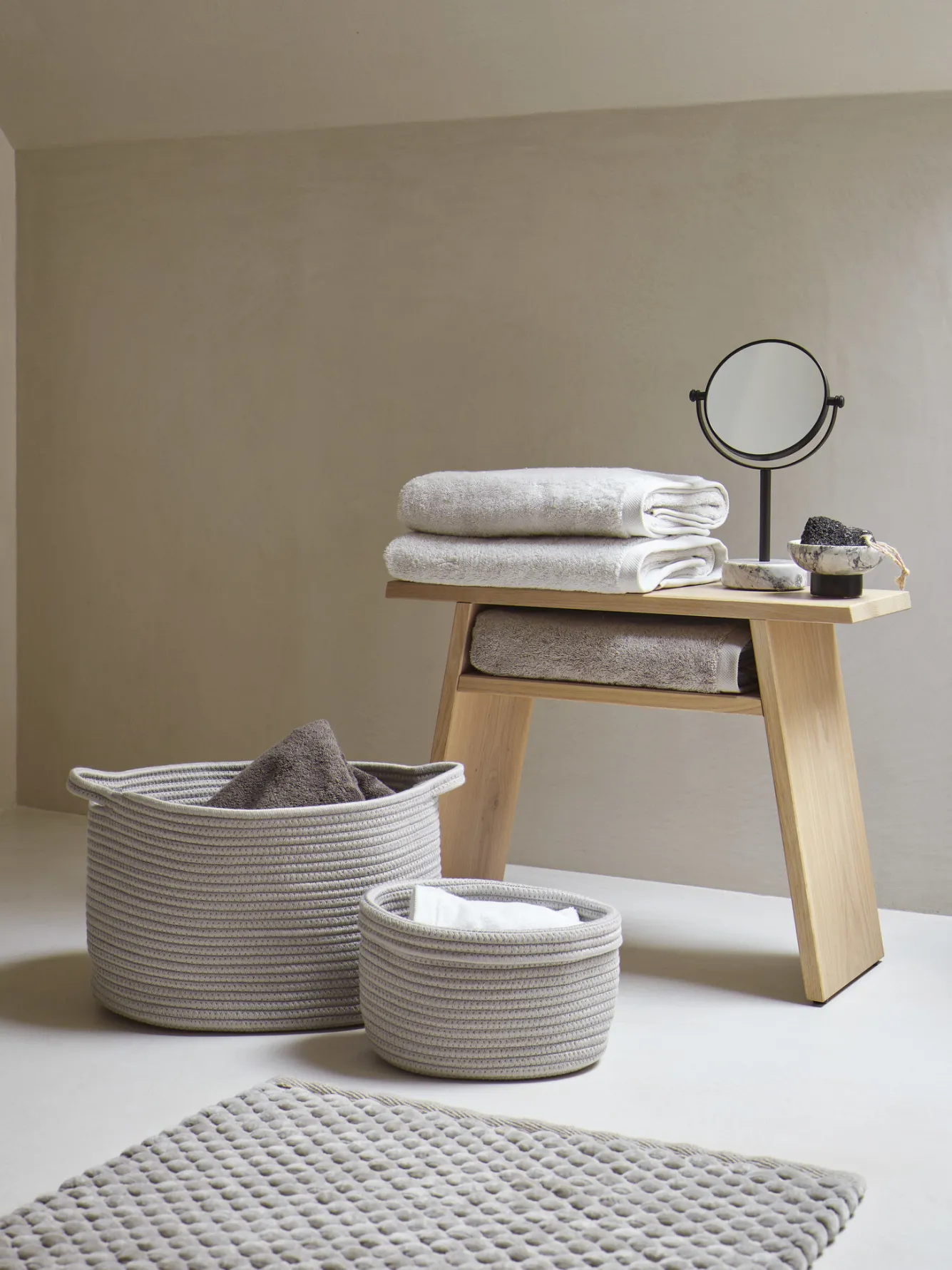 Aquanova Storage basket RENA color Truffle-106 (Small)