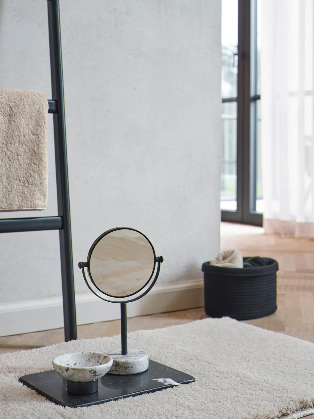 Aquanova Storage basket RENA color Midnight Black-901 (Small)