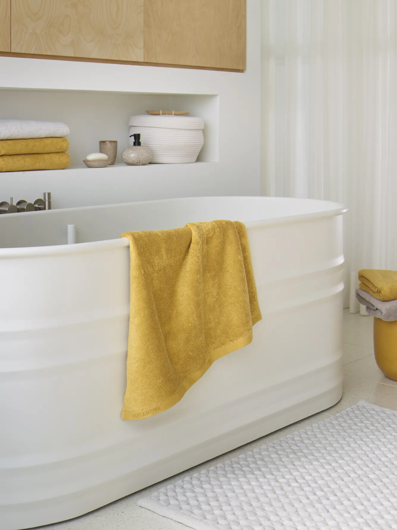 Aquanova Storage basket OTIS color Ivory-10 (ivory / white)