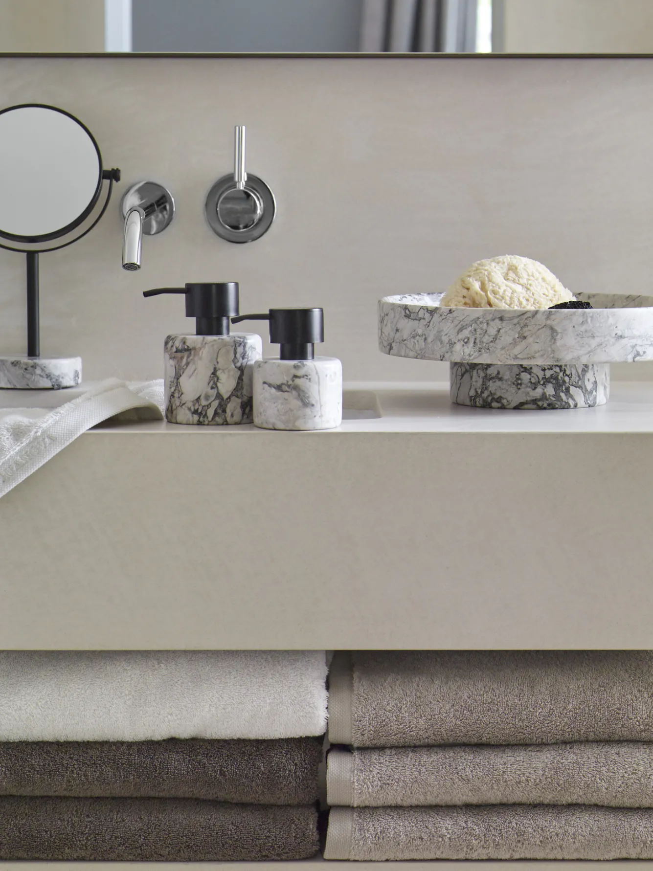 Aquanova Tissue holder NERO color Alba (gray)