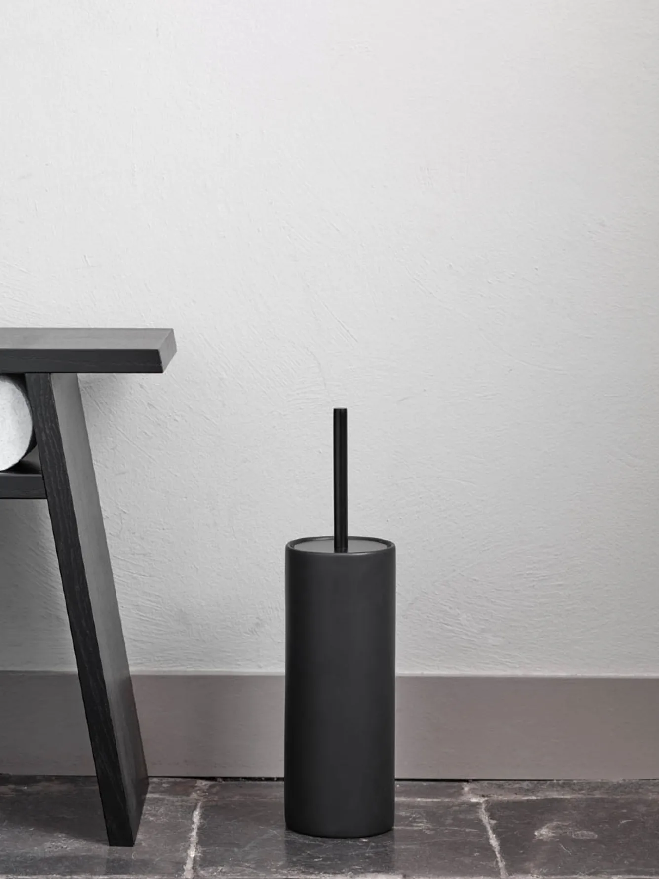 Aquanova Toilet brush holder FORTE color black (FORBHR-09)