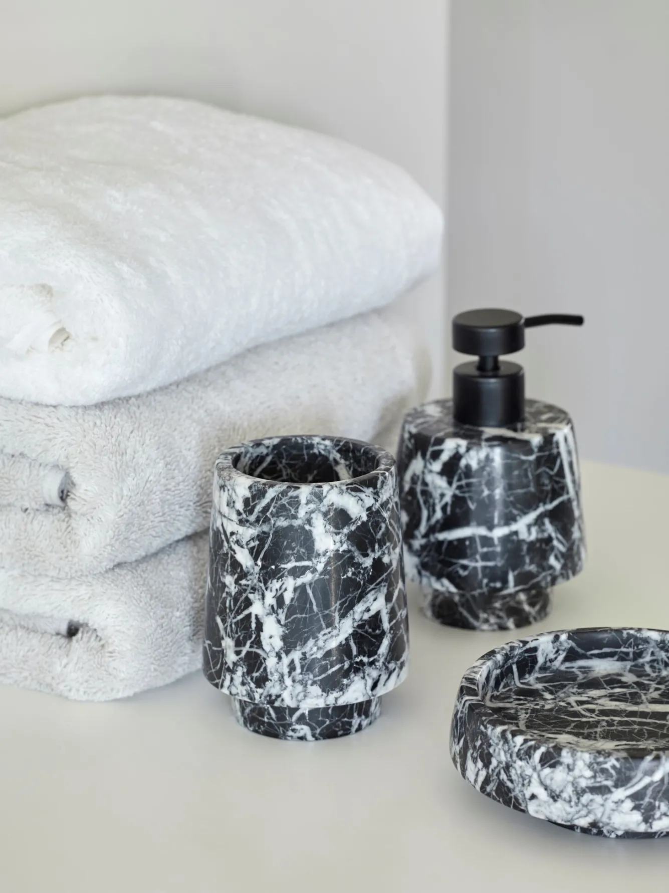 Aquanova Towel 55x100 cm LONDON color Salt-103 (set/3)