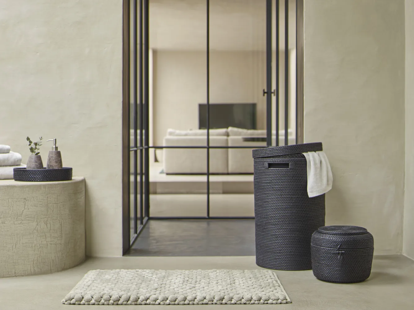 Aquanova Tray CINO color Black (black)