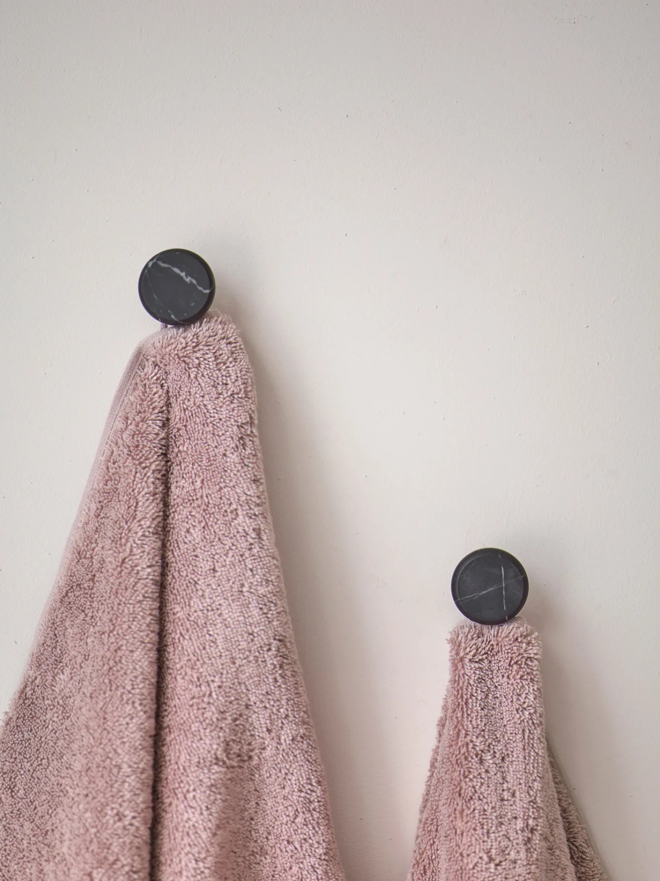 Aquanova Wall hook NERO color Black (black)