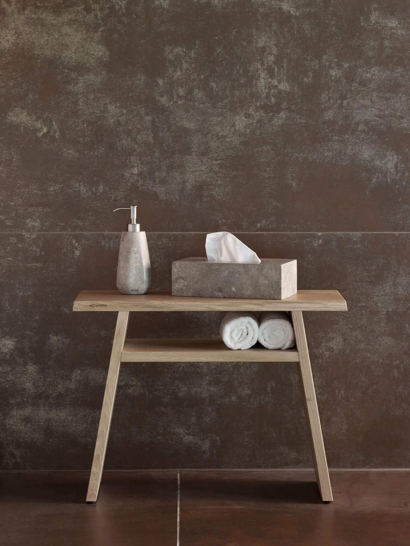 Aquanova Wooden stool MINK solid oak (MINBBM-387)
