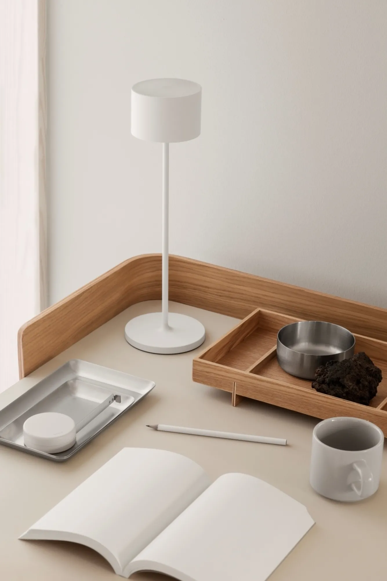 Blomus ABENTO tray / tray wood (64190) small