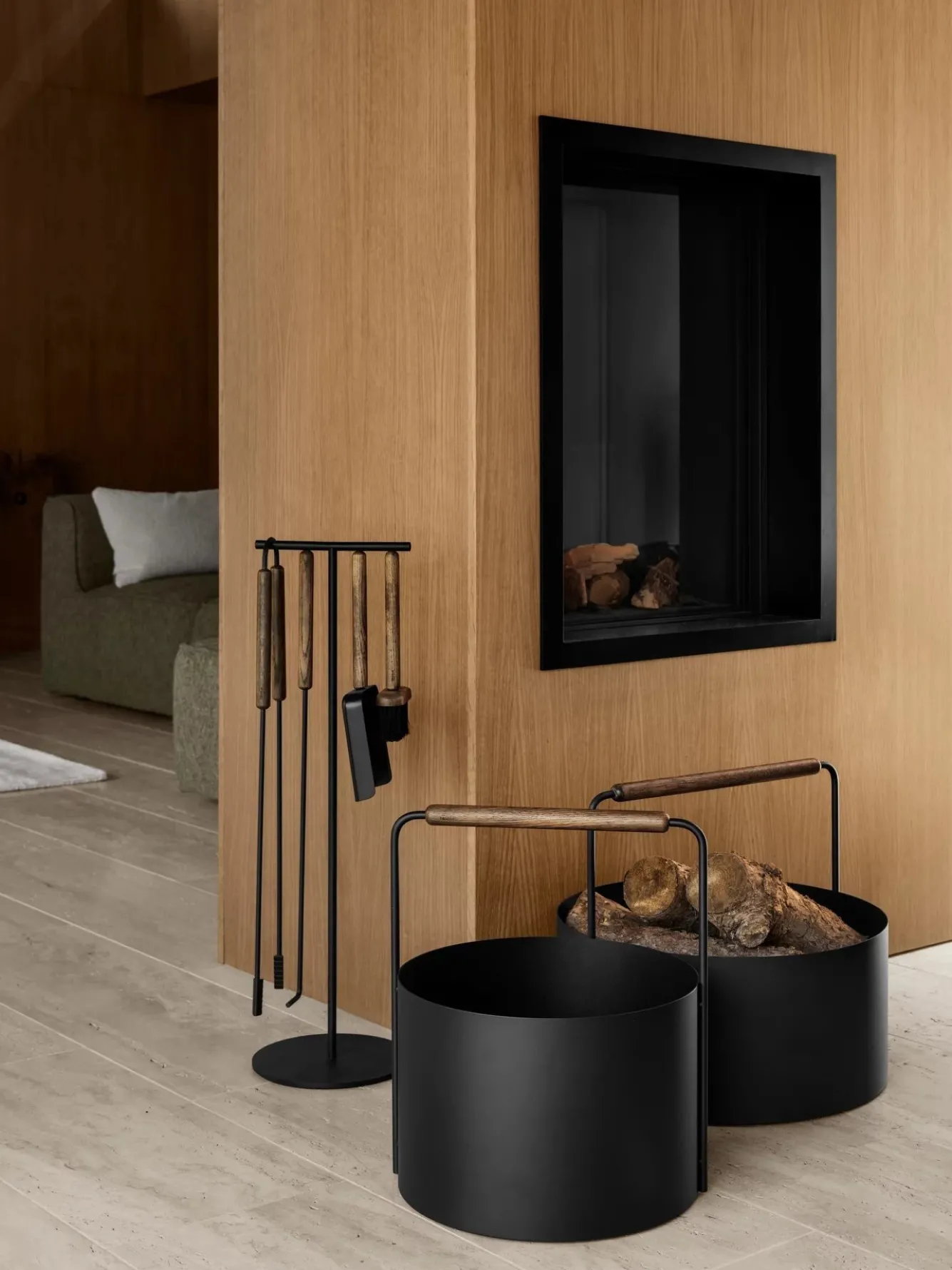 Blomus Blomus ASHI firewood basket brown large