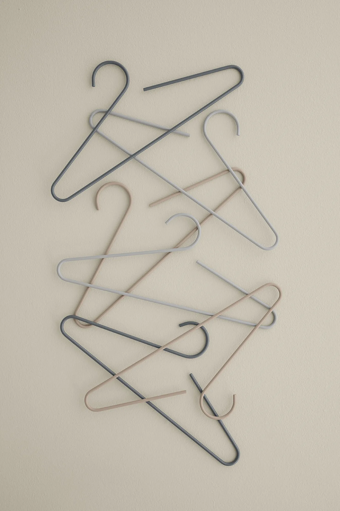 Blomus CURL clothes hanger Steel Gray (set / 2 pieces) 66006