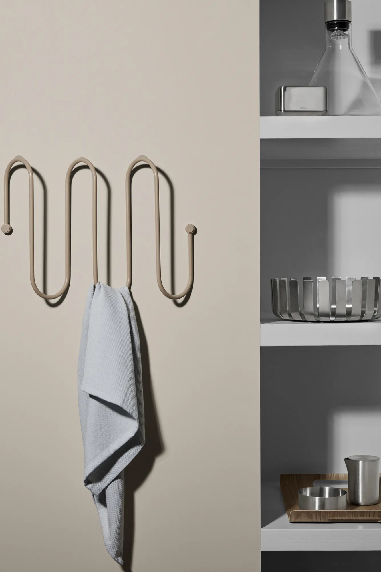 Blomus CURL coat rack Nomad (Small) 65916