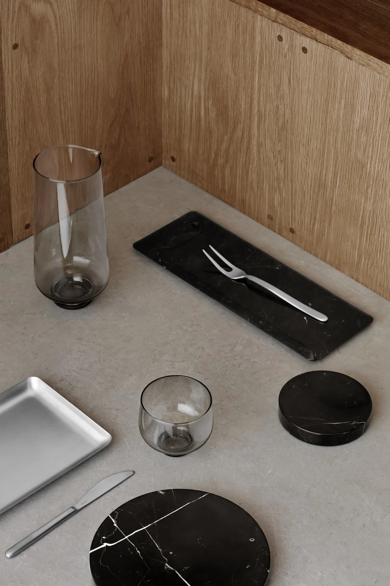 Blomus FLOW water carafe color Smoke (63920)