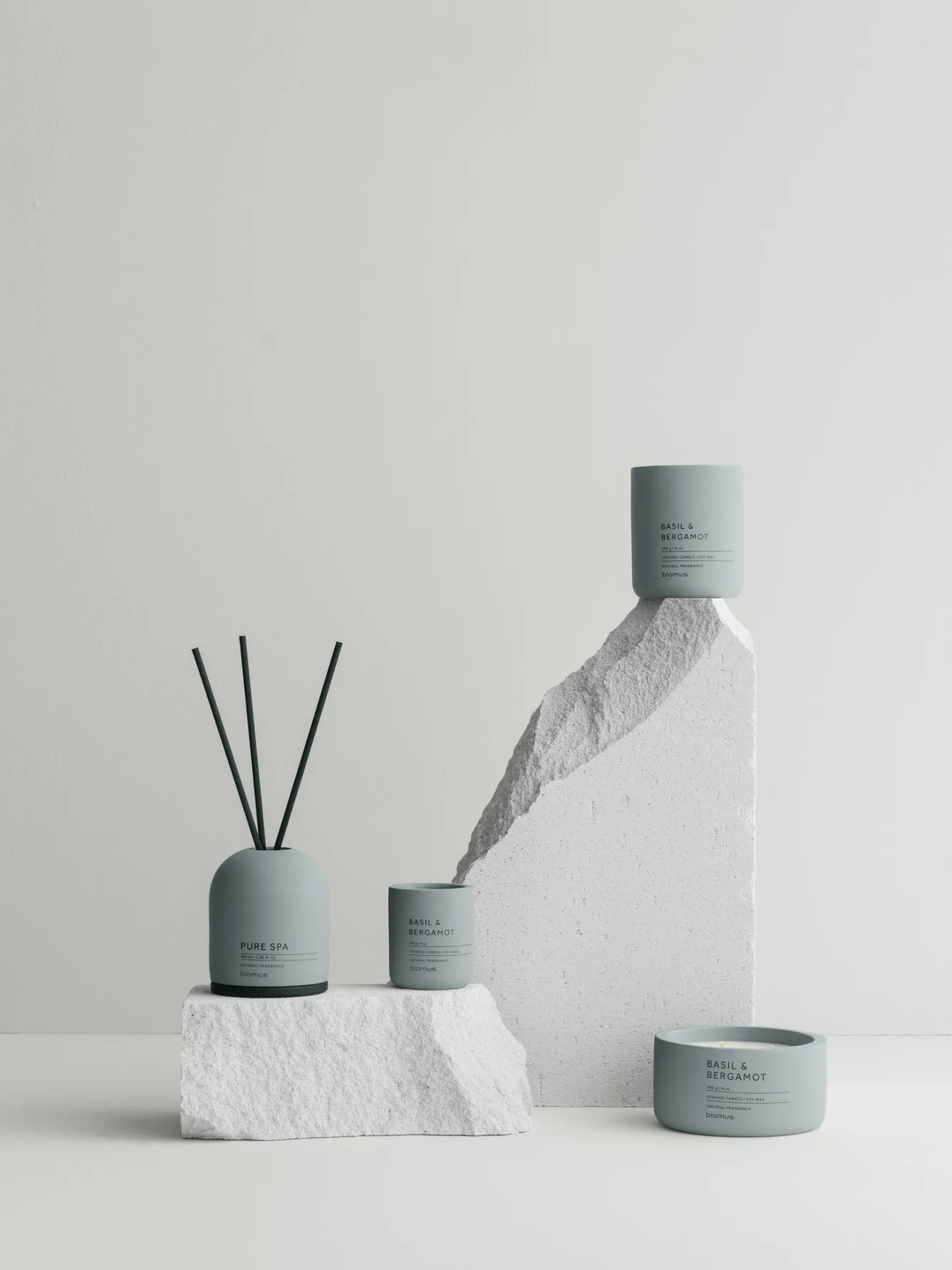 Blomus FRAGA scented candle Basil Bergamot (114 grams) 66449