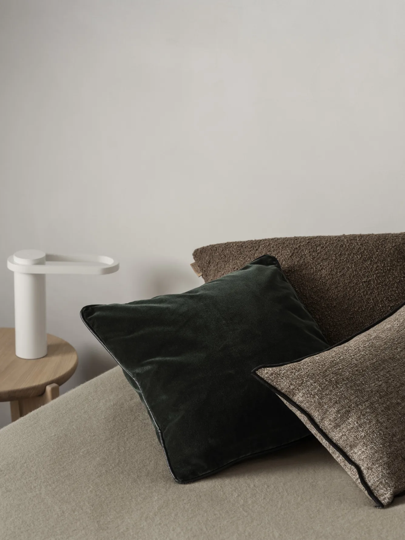 Blomus HOOP table lamp White (66238)