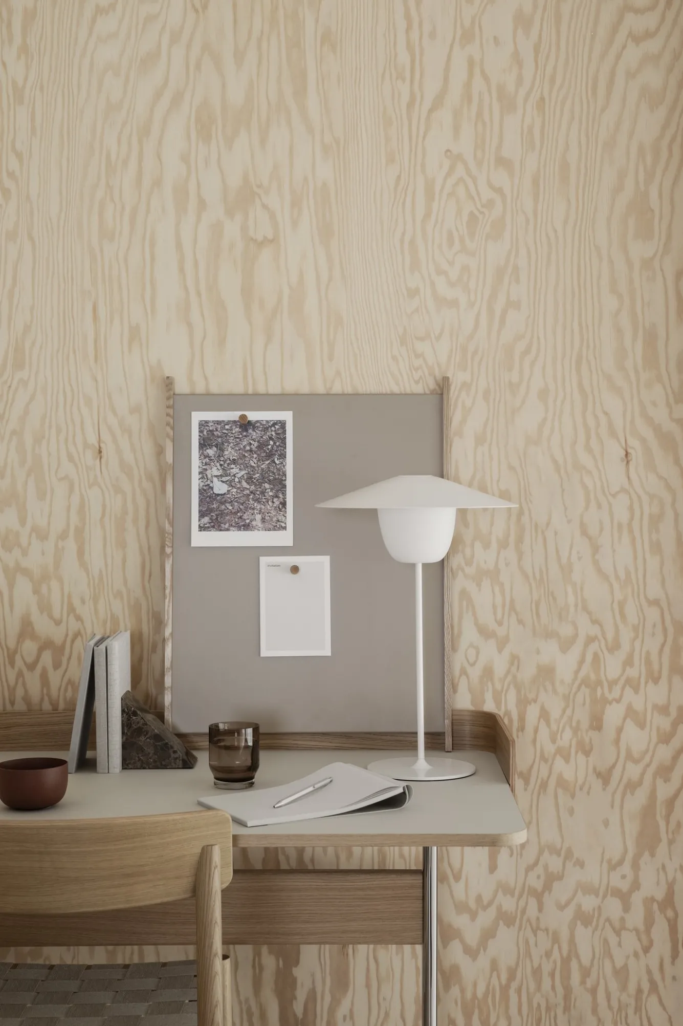 Blomus KOREO magnetic board Mourning Dove 97 x 60 cm - 66504