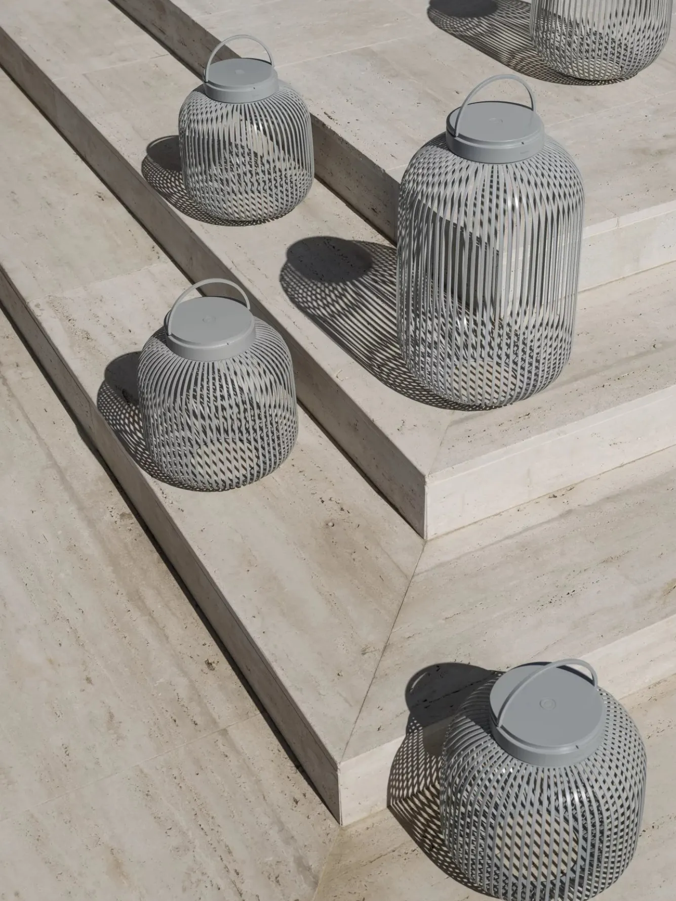 Blomus LITO LED lamp color Silk Gray (medium) 67052