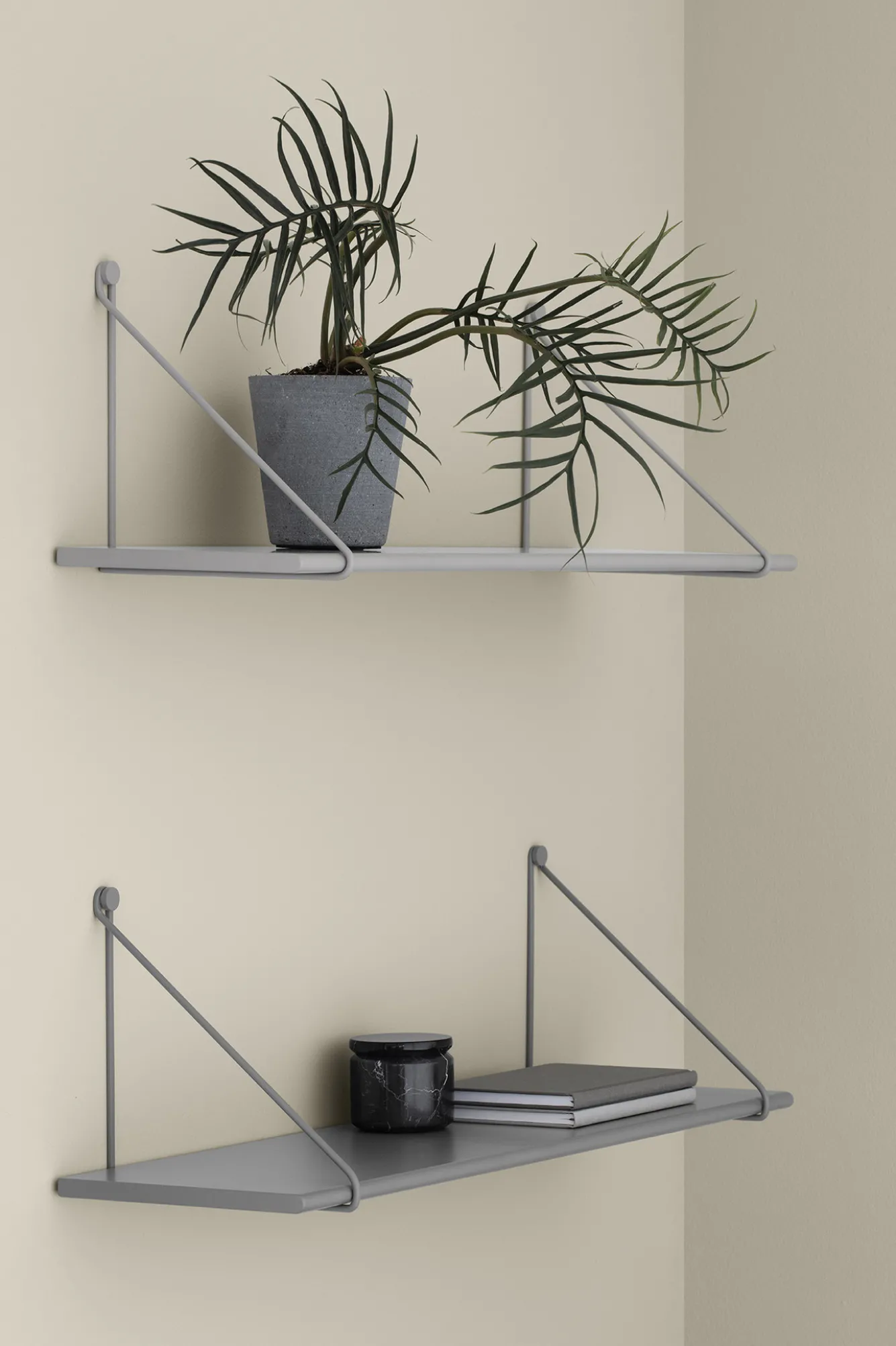 Blomus PANOLA wall shelf (oak) 66111