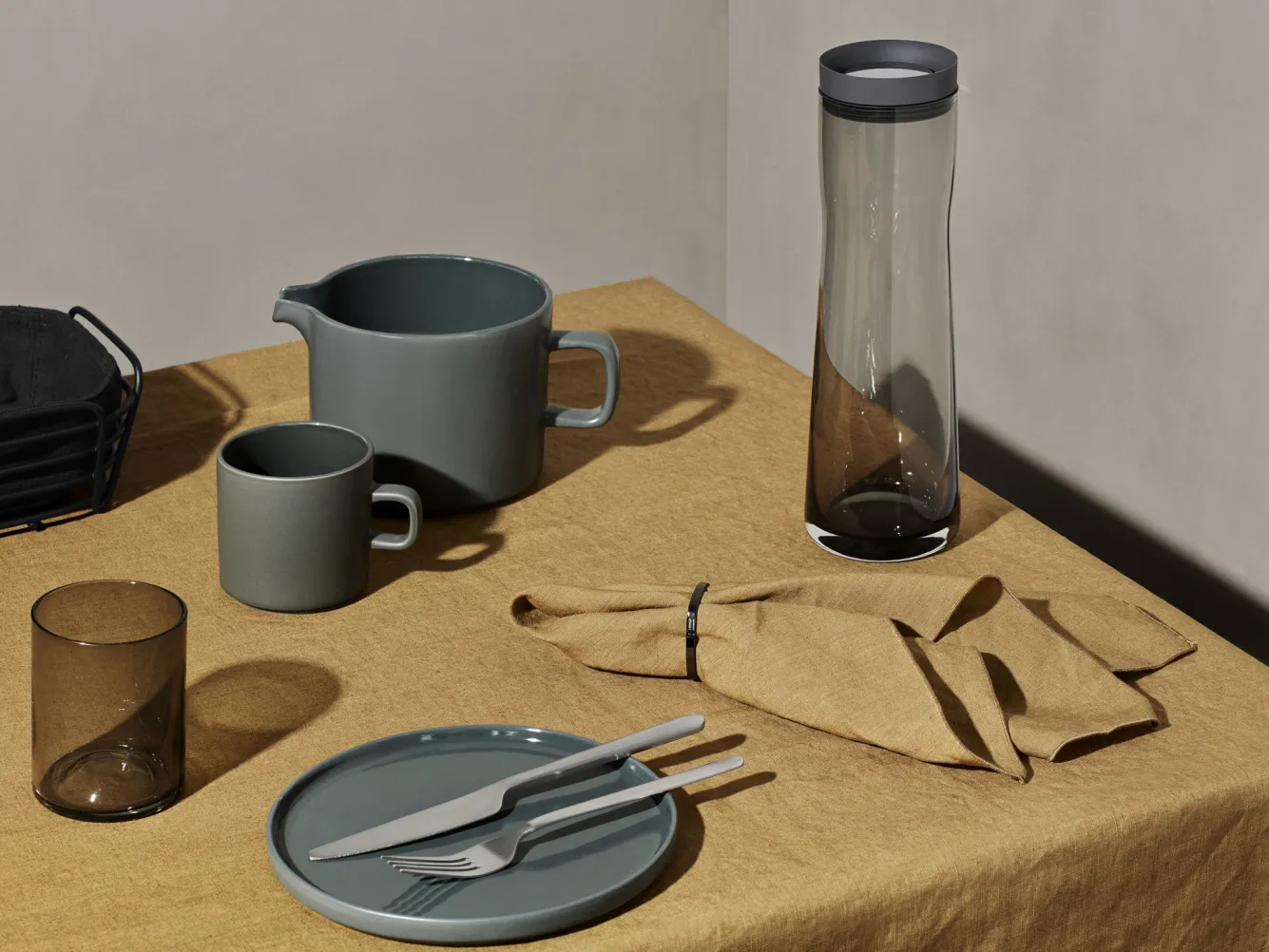 Blomus PILAR jug (1.0 liter) Agave Green (63805)