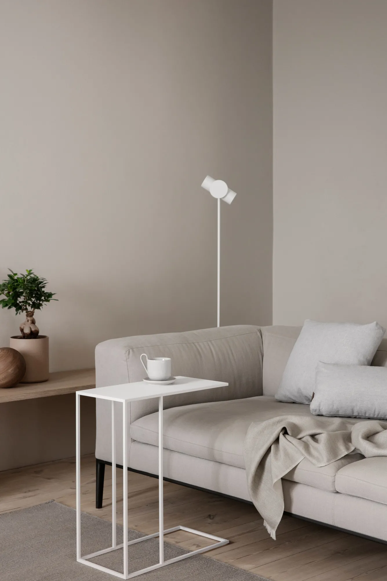 Blomus STAGE floor lamp Lily White (66183) height 130 cm