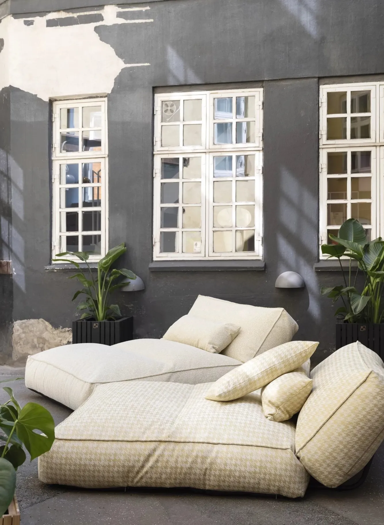 Blomus STAY cushion Twigh - color Sun (62140) 70x30 cm