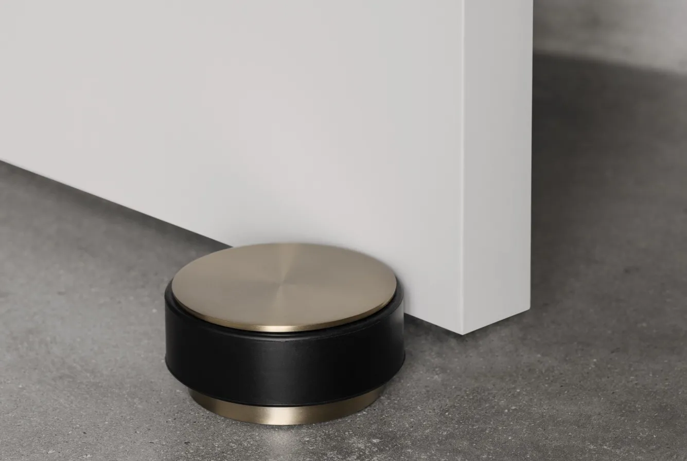 Blomus STOP door stopper 1 kg color Burned Metal - 66918