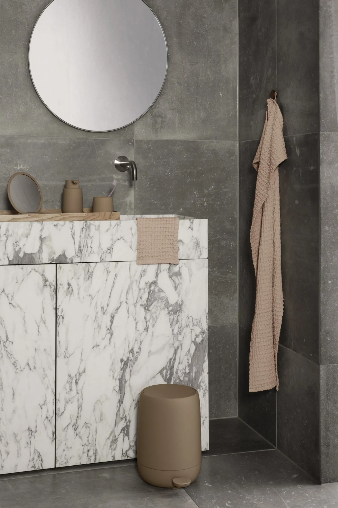 Blomus Toilet brush holder SONO color Tan (66378)