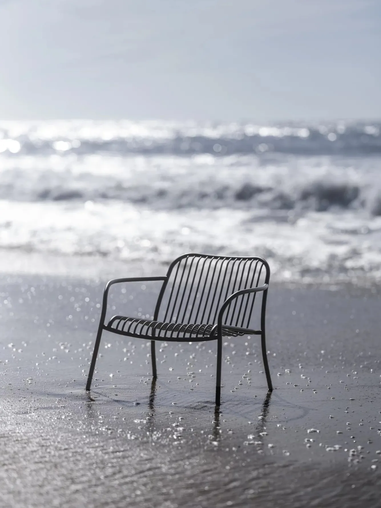 Blomus YUA WIRE lounge chair Granite Gray (62182)