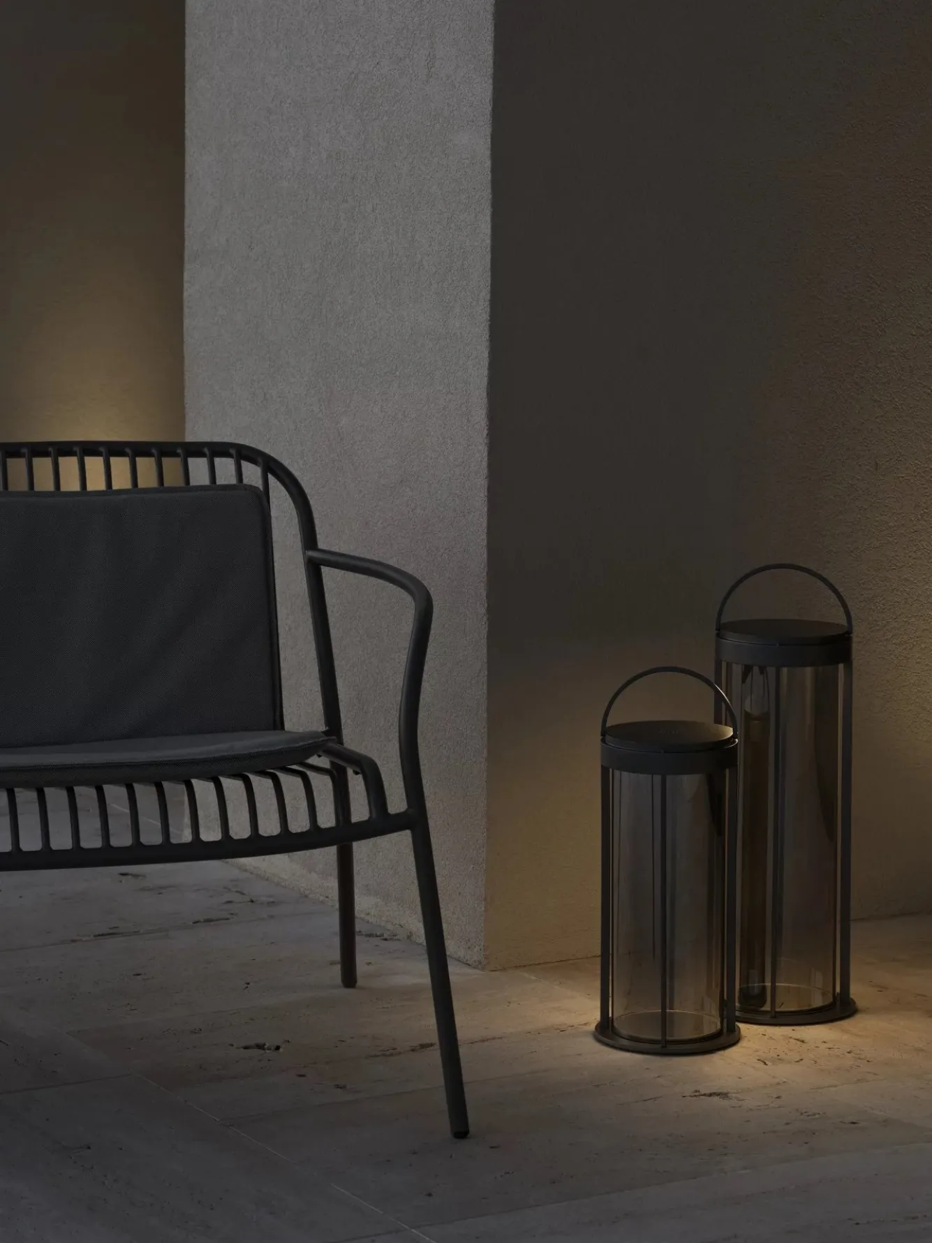 Blomus YUA WIRE lounge chair Granite Gray (62182)