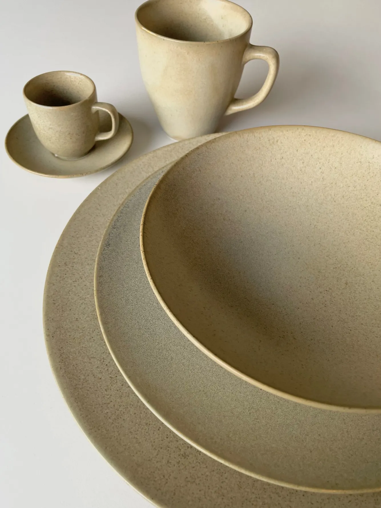 BonBistro CIRRO flat plate oval 30 cm - Beige (740955)