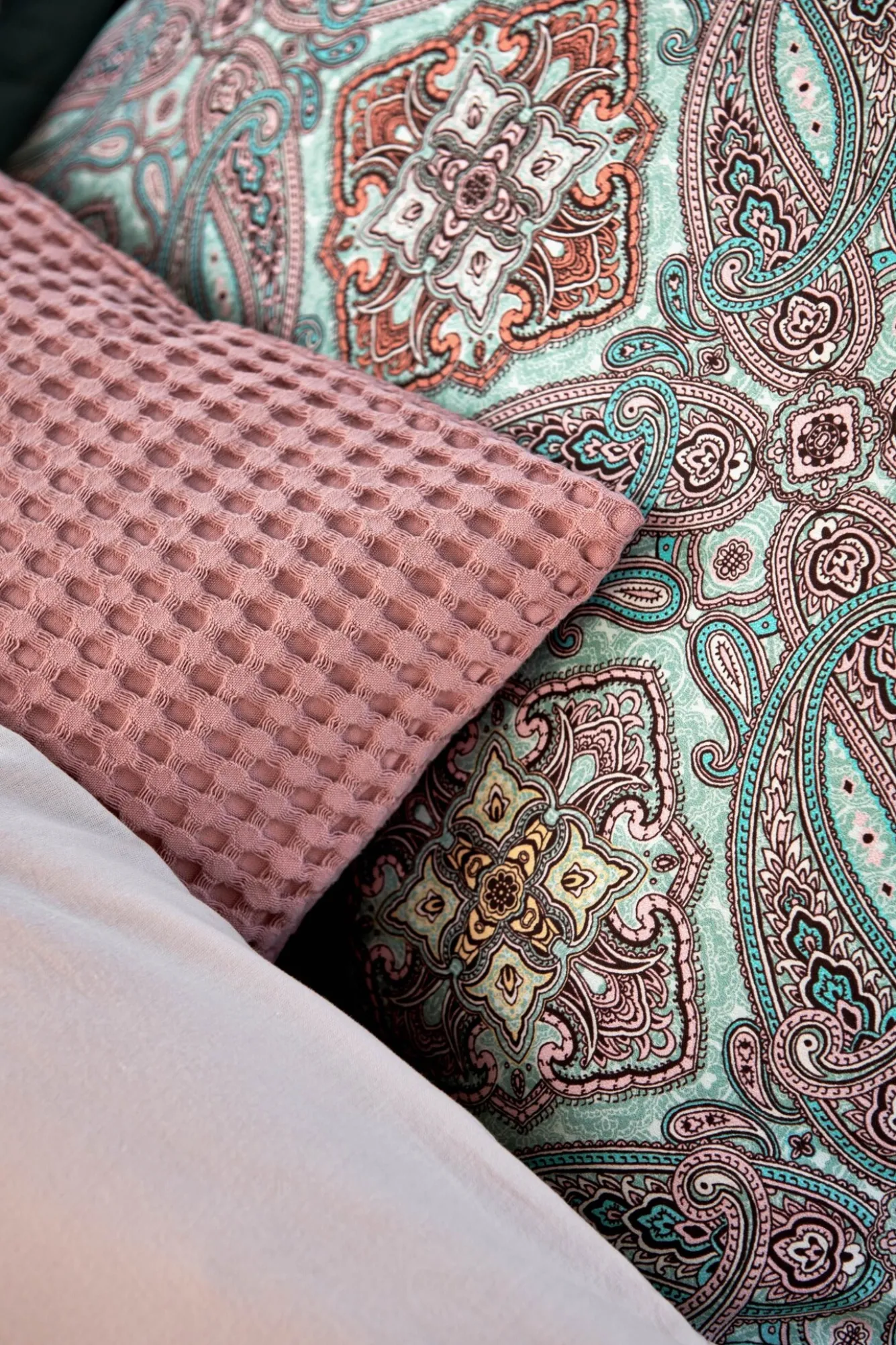 Vandyck Duvet cover CHARM Pearl Blue 240x220 cm (satin cotton)