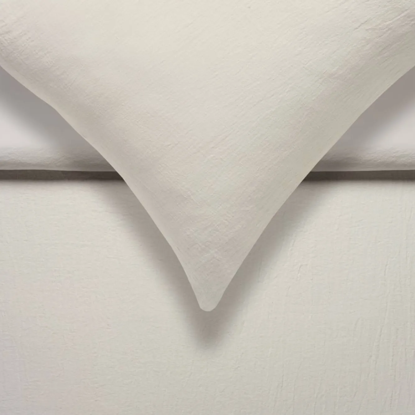 Vandyck Duvet cover PURITY 79 Stone 240x220 cm (linen) PUCO16179