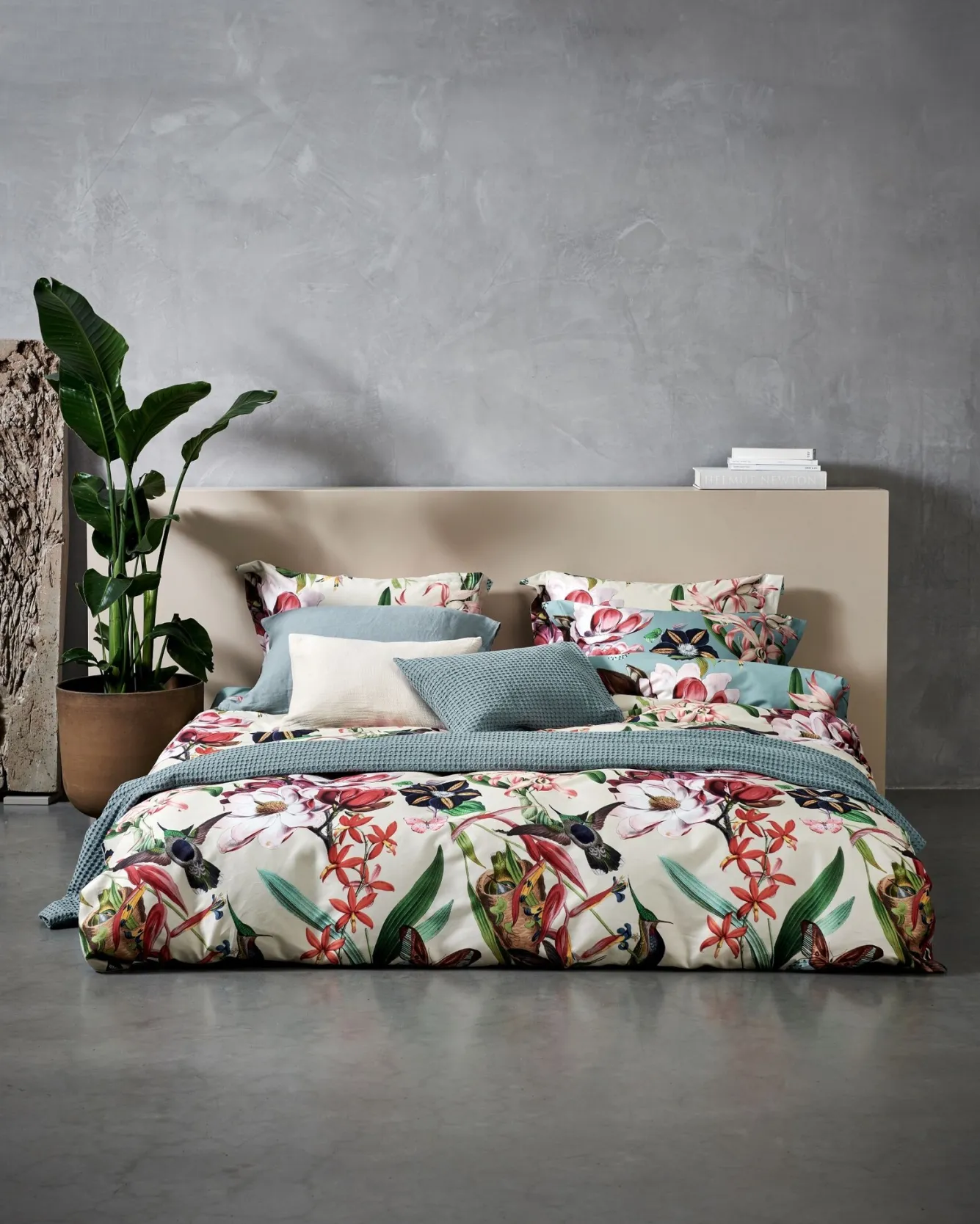 Vandyck Duvet cover FLOWER MIX Pearl Blue 140x220 cm (satin cotton)