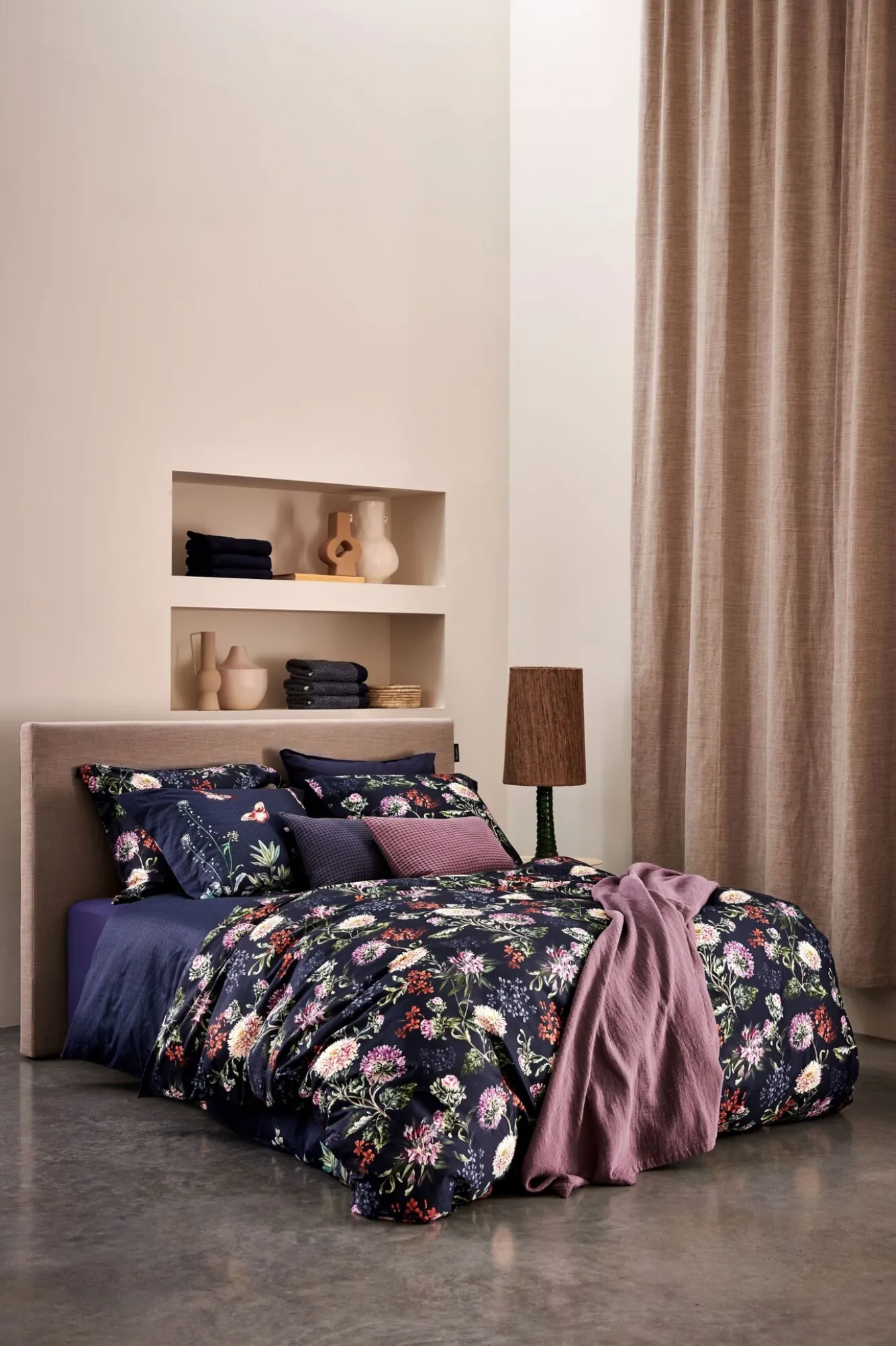 Vandyck Duvet cover HAPPINESS Blue Ink 240x220 cm (satin cotton)