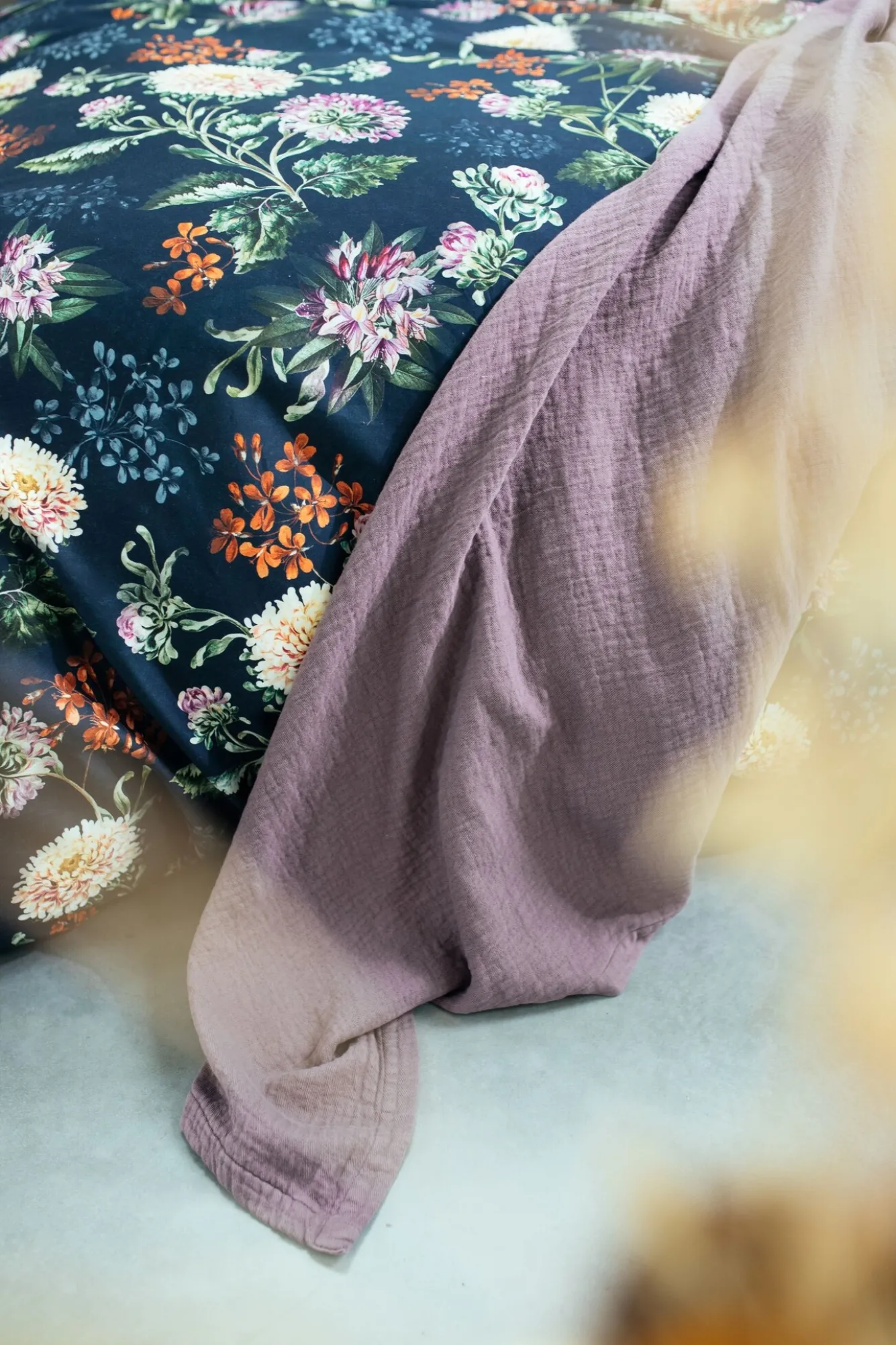 Vandyck Duvet cover HAPPINESS Blue Ink 240x220 cm (satin cotton)