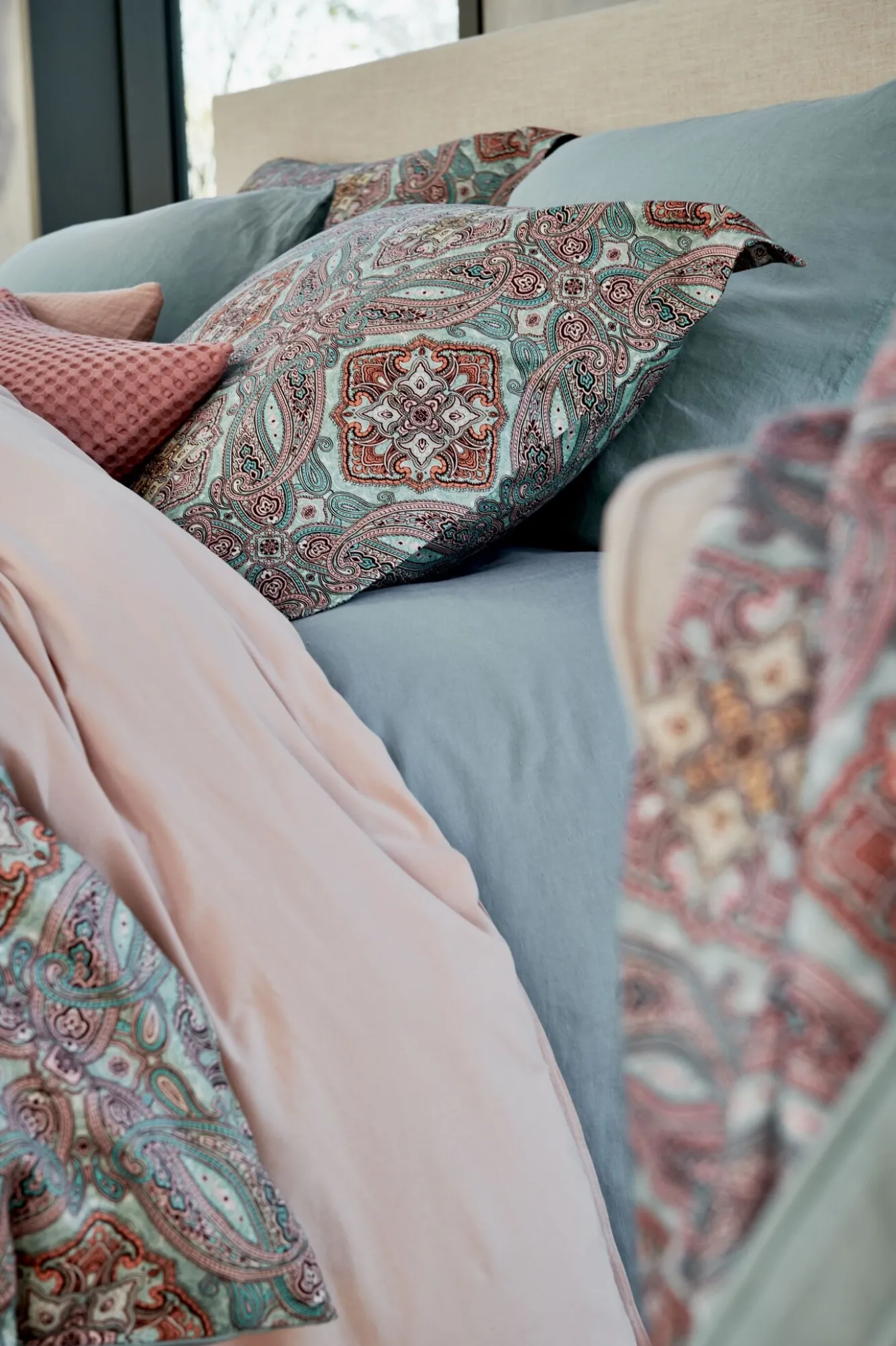 Vandyck Duvet cover CHARM Pearl Blue 200x220 cm (satin cotton)