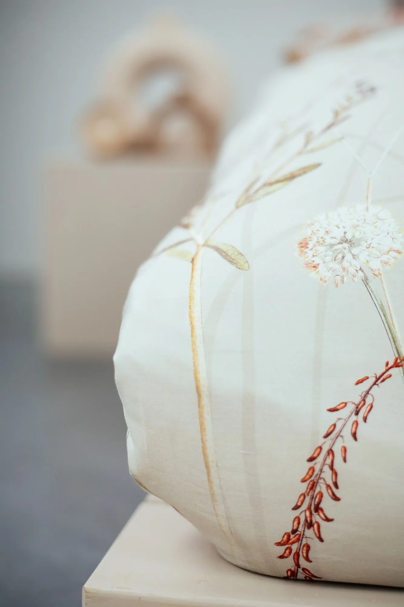 Vandyck Duvet cover MORNING DEW linen 240x220 cm (satin cotton)