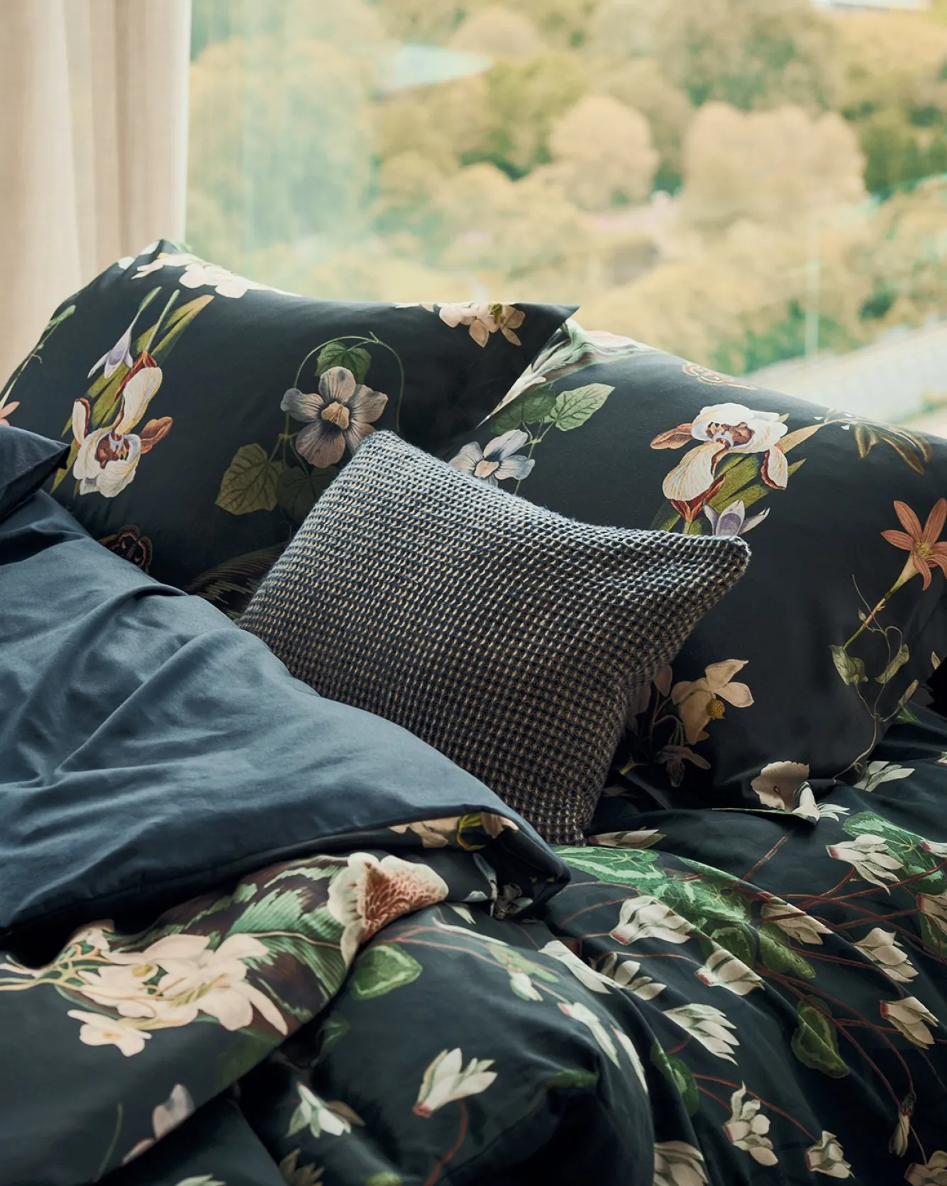 Vandyck Duvet cover GREEN FEVER Blue Ink 140x220 cm (satin cotton)